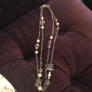 Vintage Long faux pearl clear necklace